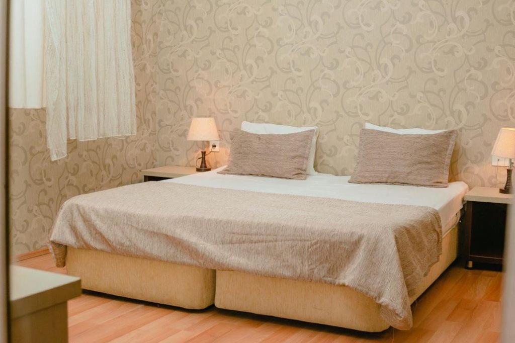 The Center Hotel Μπακού Εξωτερικό φωτογραφία